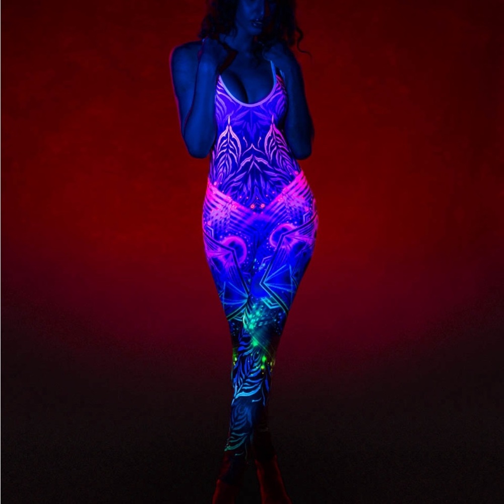 Glow dress by skyadelic dreams size medium. Perfect rave dress